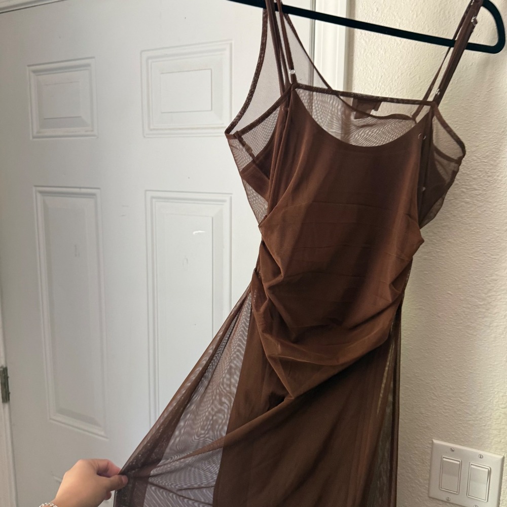 FIND ME NOW brown mesh knit asymmetrical sleeveless midi dress - Picture 3 of 5